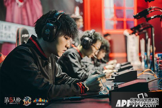 第五人格冬季精英赛桂冠 IMT战队加冕