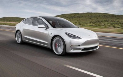 特斯拉AutoPilot自动驾驶更新 新增车速控制/停车警告