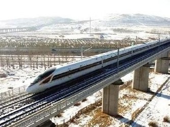 12306网业务办理时间延长半小时 给你足够的时间抢票