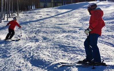 越快越自由 这次我们用手机去“飞摄”一回自由滑雪