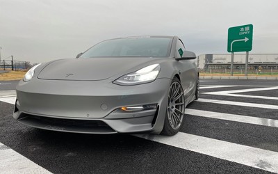 改装版Model 3赛道测试 赶超保时捷GT3直逼迈凯伦F1