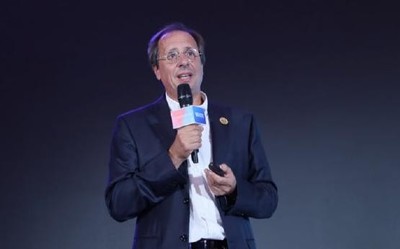 HTC推出Cosmos新系列 看看他们都说了哪些事？