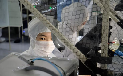 疫情持续蔓延 夏普将用日本一座电视工厂来生产口罩