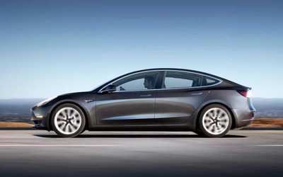 特斯拉回应部分国产Model 3搭载旧版芯片 将免费升级