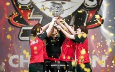 LPL春季赛微博观赛报告出炉 相关话题阅读量超400亿