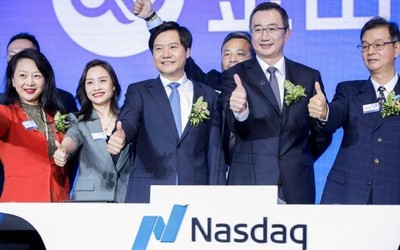 雷军金山十年总结：核心战略是全面转型移动互联网