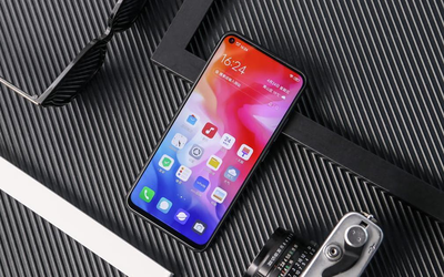 5000mAh强劲续航！vivo Y50打造潮流科技新体验