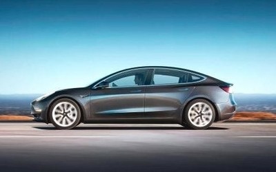 特斯拉Model 3智能手机锁车功能立大功 车主智斗歹徒