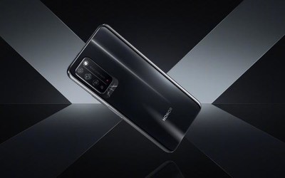 荣耀X10首销火爆开启 麒麟820芯片+90Hz屏1899元起