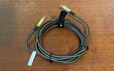 Anker 24K镀金数据线上手 售价100美元究竟贵在哪？