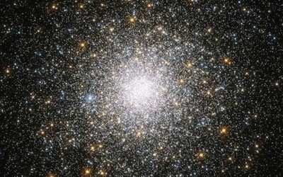 太空中未知物质向地球发射无线电 原来是这个原因？