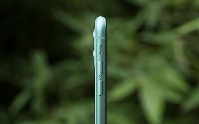可折叠iPhone竟然是双屏设备？但是屏幕展开有惊喜