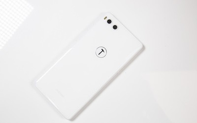 坚果R1和坚果Pro 2S机型“一步3.0”延期 预计9月上线