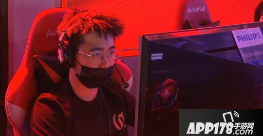 《陌头篮球》FSPL职业联赛精英A组排名出炉 Onestar变阵逆转