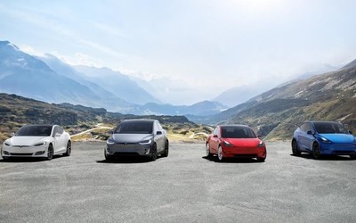 国产Model 3高性能版规格公布 并推出V10.2版本更新