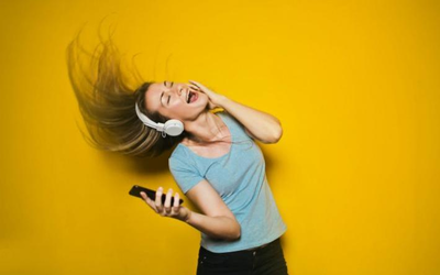 全球音乐流媒体订阅量同比增35% 你用哪款app听歌？