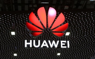 华为台式机全新渲染图曝光 或有两种配置还有物理光驱