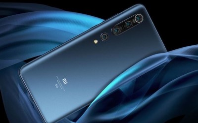 小米10超大杯屏幕参数曝光！配6.67英寸开孔曲面屏
