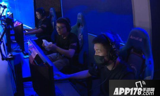 见证一哥之争 《陌头篮球》FSPL本周职业B组实力大盘货