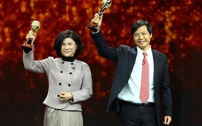 雷军回忆与董明珠赌局：当时很膨胀 现在想想不应该