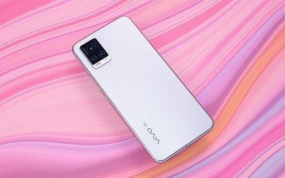 美不等于“美颜” 比你还懂自拍的vivo S7是怎样炼成的？