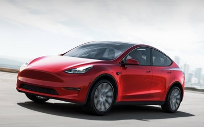 特斯拉Model Y预售近50万 蔚来理想们可以笑出声了？