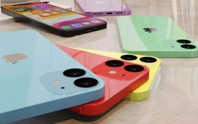 iPhone 12电池信息入网 网友“充电宝销量要大涨了！”
